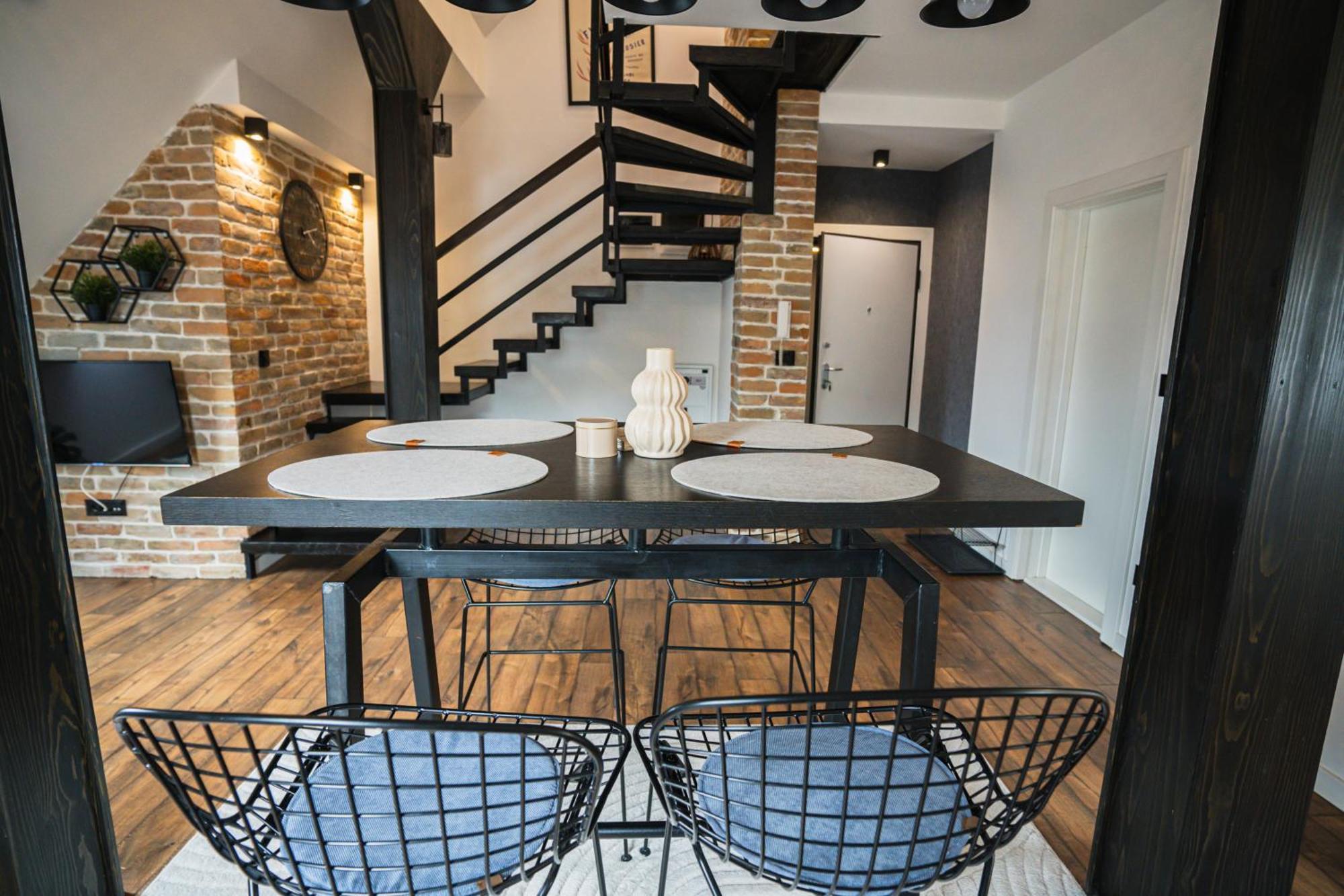 Promenada Apartment